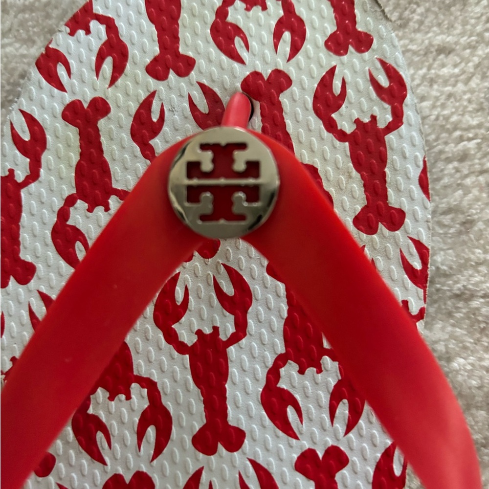 Tory Burch Lobster Rubber Flip Flop (vintage) from early 2010s. Size 8.